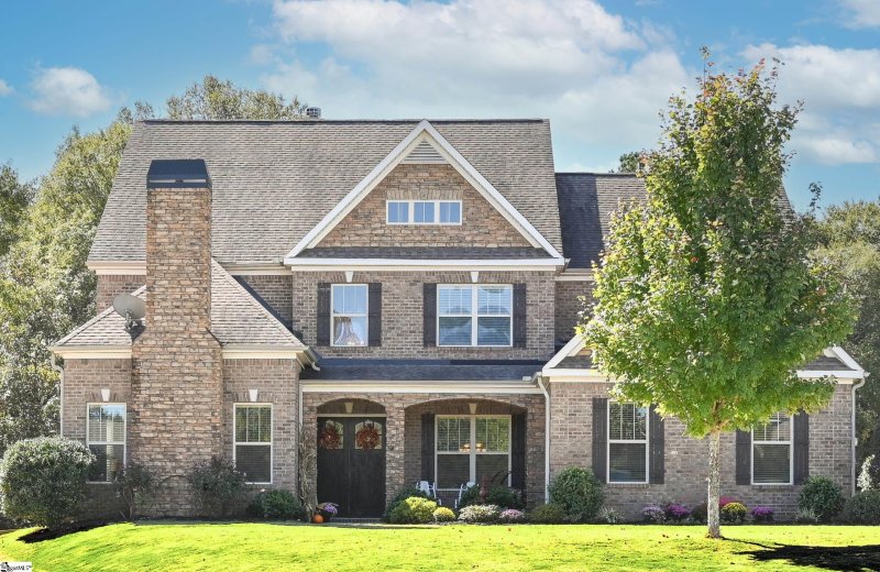 Property image 2 at 112 Murdock Lane, Greer, SC 29651