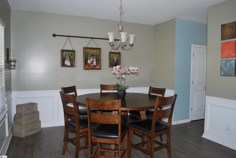 Property image 4 at 220 Elmhaven Drive, Simpsonville, SC 29681