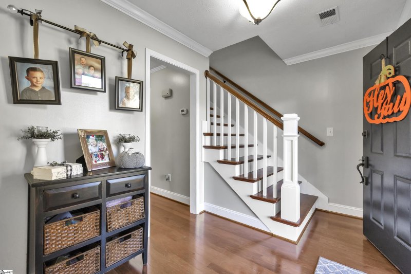 Property image 2 at 116 Sedgewood Court, Easley, SC 29642