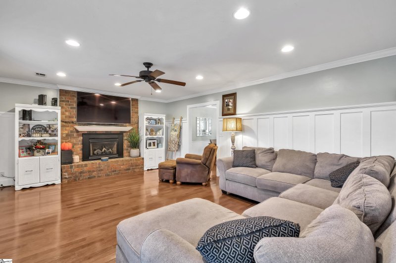 Property image 4 at 116 Sedgewood Court, Easley, SC 29642