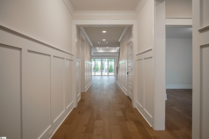 Property image 4 at 305 Nebbiolo Lane, Simpsonville, SC 29681