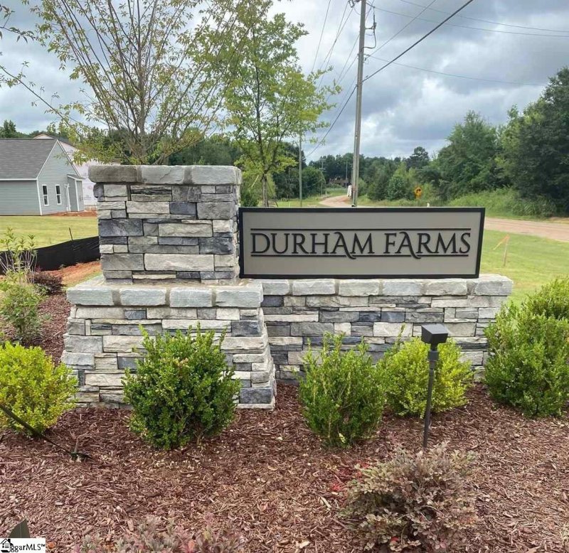 Property image 2 at 455 Grantham Court, Spartanburg, SC 29303