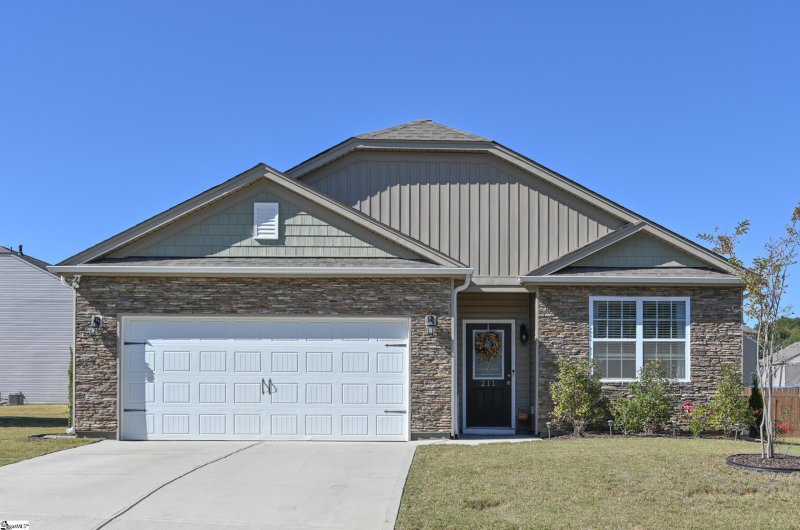 211 Addlestone Circle