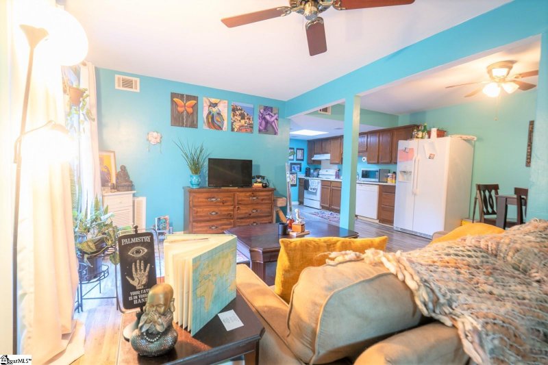 Property image 3 at 3706 E North Street, Greenville, SC 29615-2395