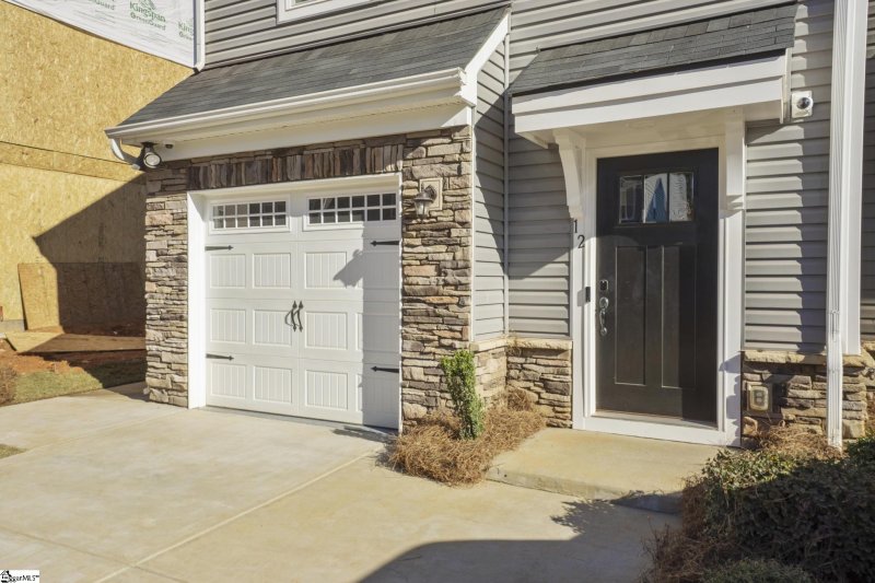 Property image 2 at 12 Country Dale Drive, Greer, SC 29650