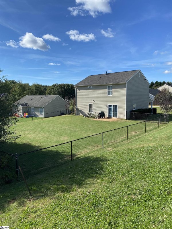 Property image 2 at 812 Glisten Drive, Boiling Springs, SC 29316