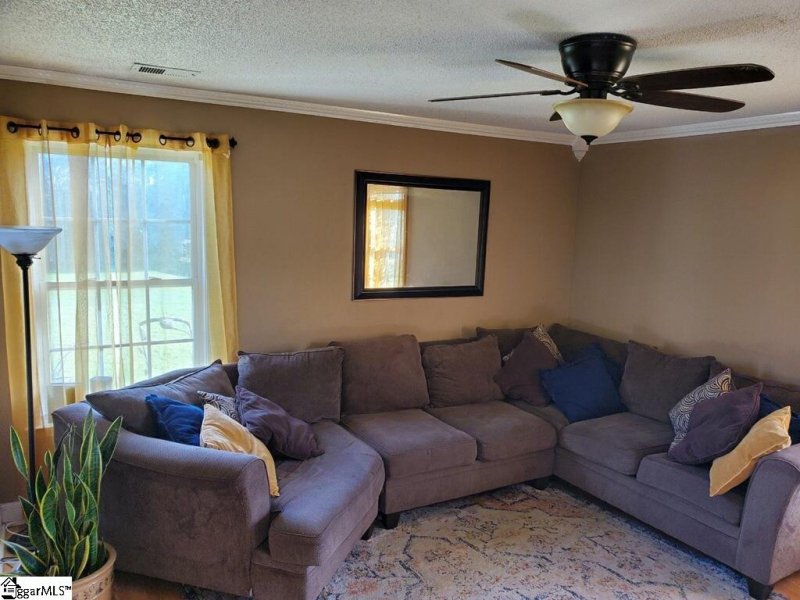 Property image 5 at 812 Glisten Drive, Boiling Springs, SC 29316