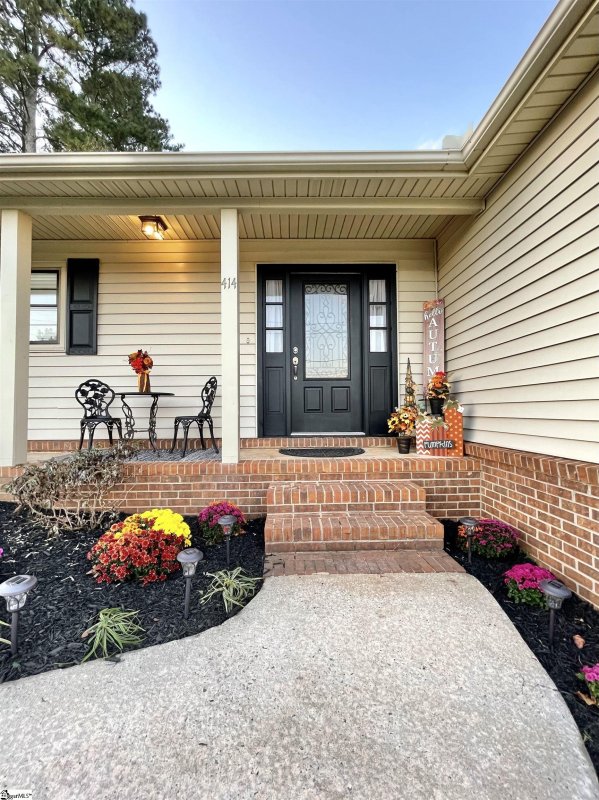 Property image 3 at 414 Wimberly Lane, Easley, SC 29642