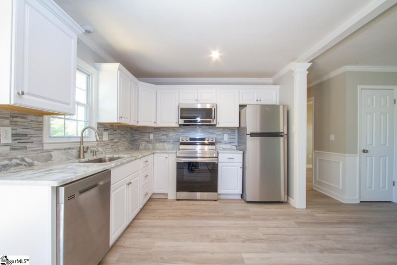 Property image 4 at 2402 Old Williamston Road, Anderson, SC 29621