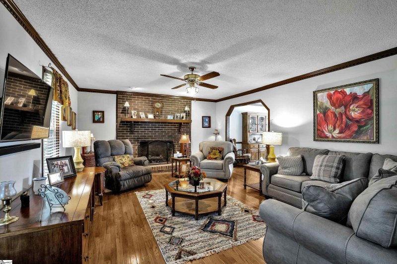 Property image 4 at 411 Syracuse Road, Easley, SC 29642