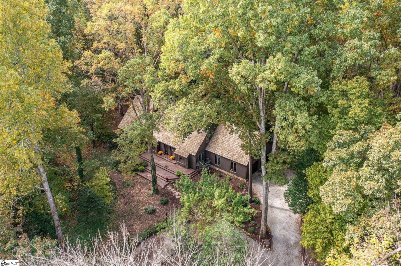 Property image 3 at 200 Bruce Meadow Road, Simpsonville, SC 29681