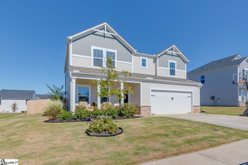 Property image 2 at 19 Larson Drive, Simpsonville, SC 29681