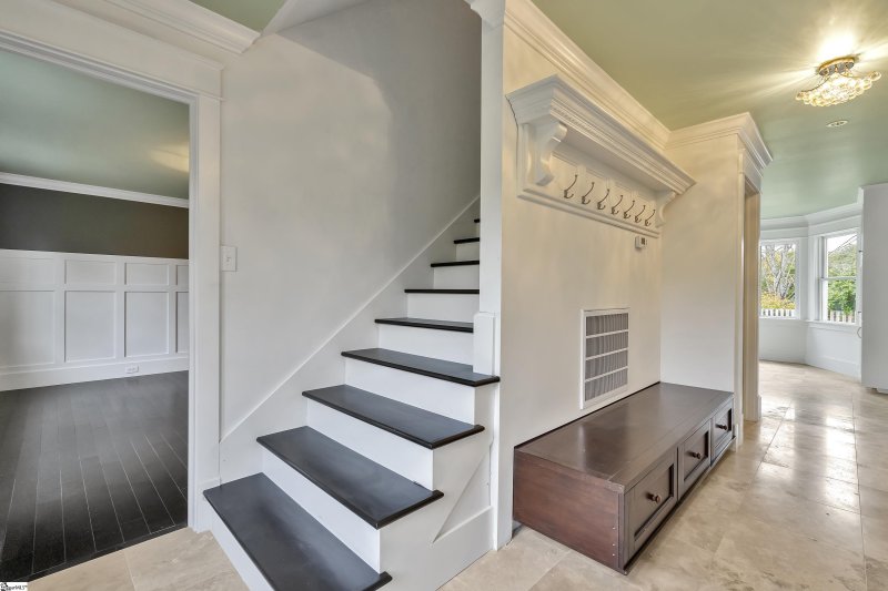 Property image 3 at 301 Wellington Road, Easley, SC 29642