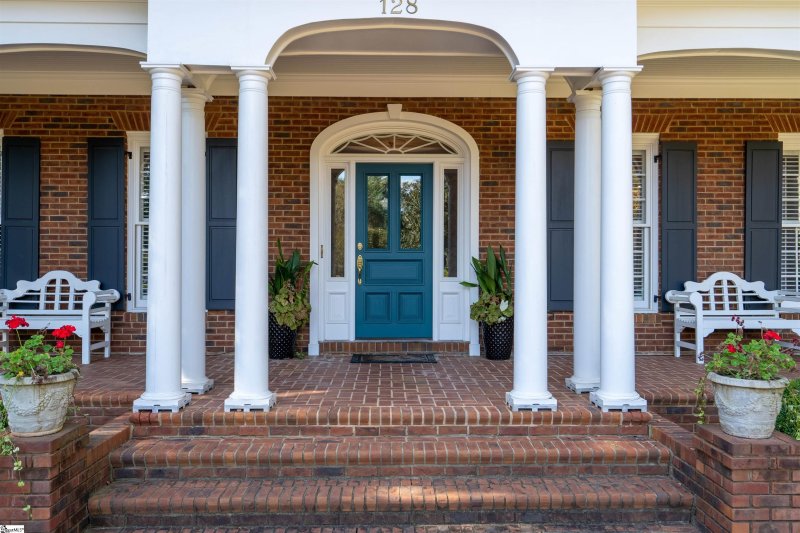 Property image 2 at 128 Kilgore Circle, Simpsonville, SC 29681