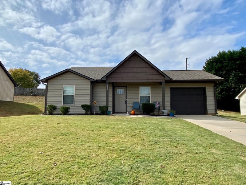 Property image 2 at 250 Ranier Drive, Inman, SC 29349