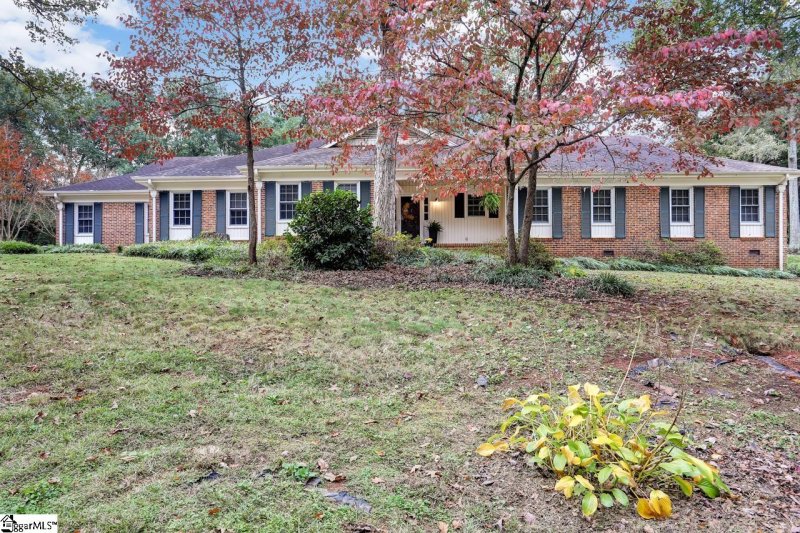 108 Sturbridge Drive