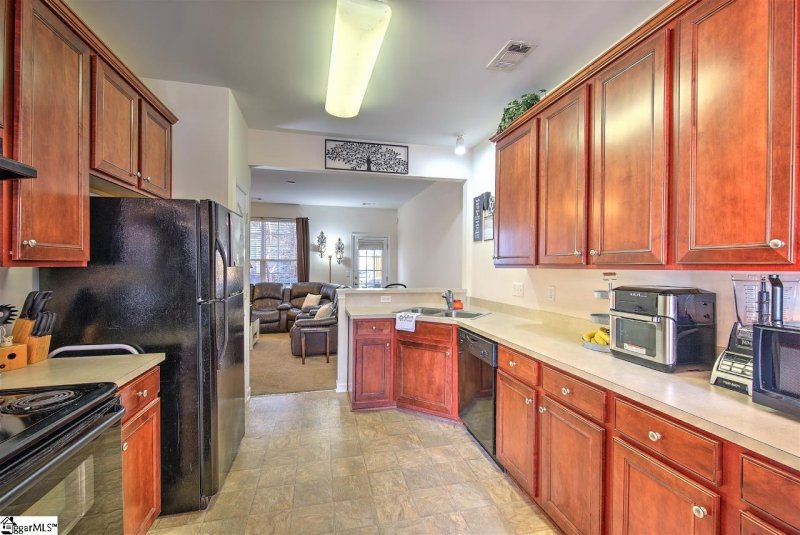 Property image 3 at 307 Huck Court, Mauldin, SC 29662