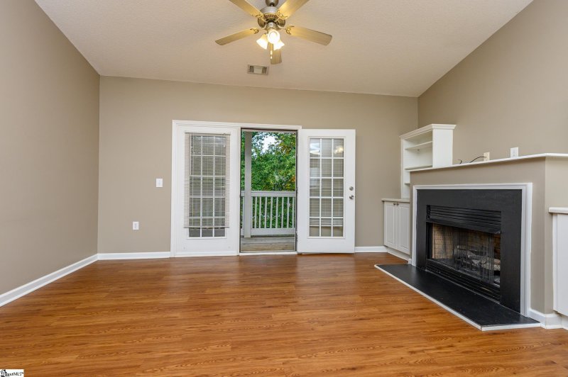 Property image 4 at 434 McKenna Circle, Greenville, SC 29615