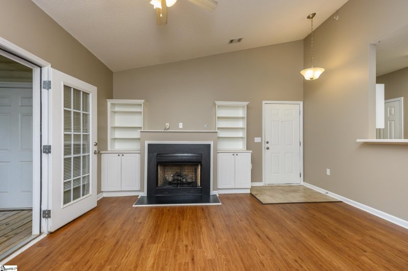 Property image 5 at 434 McKenna Circle, Greenville, SC 29615
