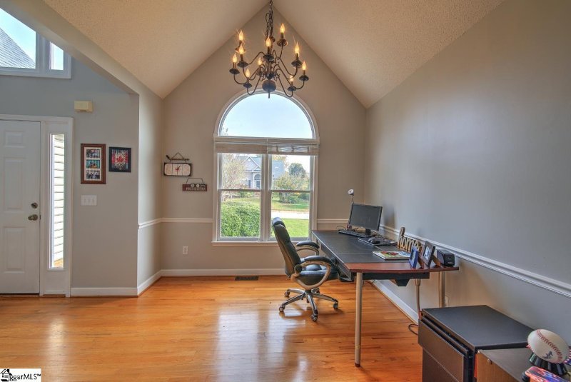 Property image 3 at 23 Kingsbury Way, Greenville, SC 29617