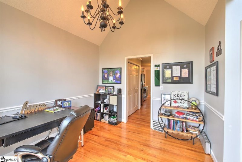 Property image 4 at 23 Kingsbury Way, Greenville, SC 29617