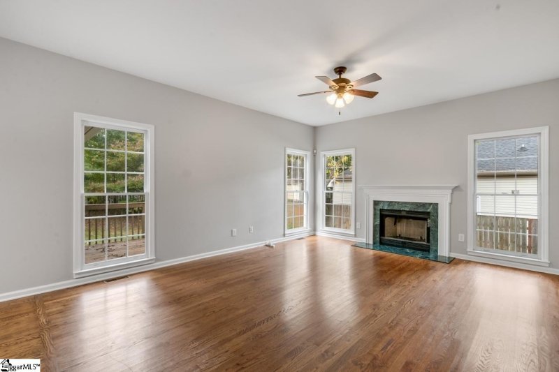 Property image 3 at 11 jade tree Court, Greer, SC 29650