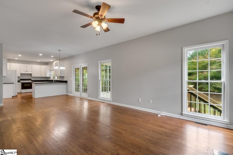 Property image 5 at 11 jade tree Court, Greer, SC 29650