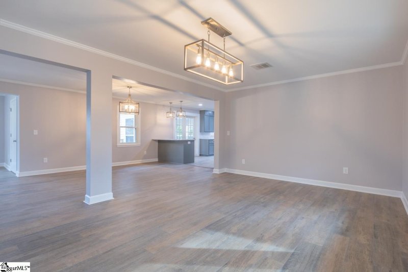 Property image 5 at 302 N B Street, Easley, SC 29640