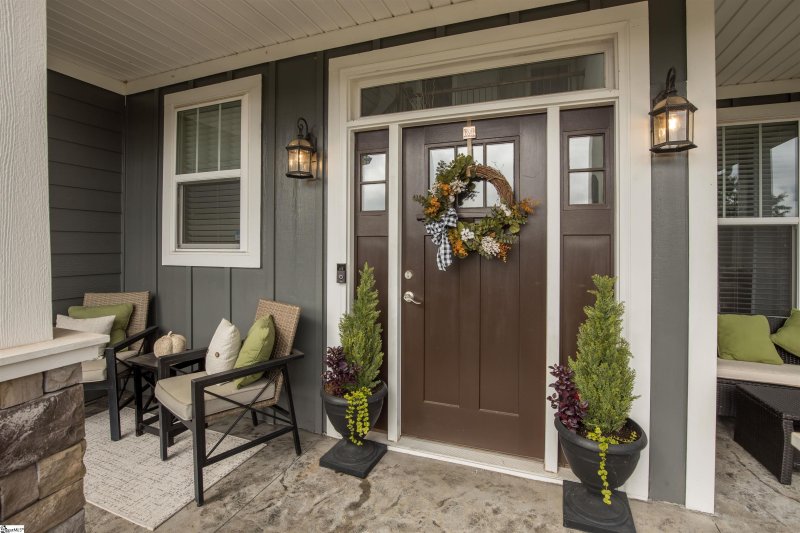 Property image 2 at 306 S River Bluff Road, Piedmont, SC 29673