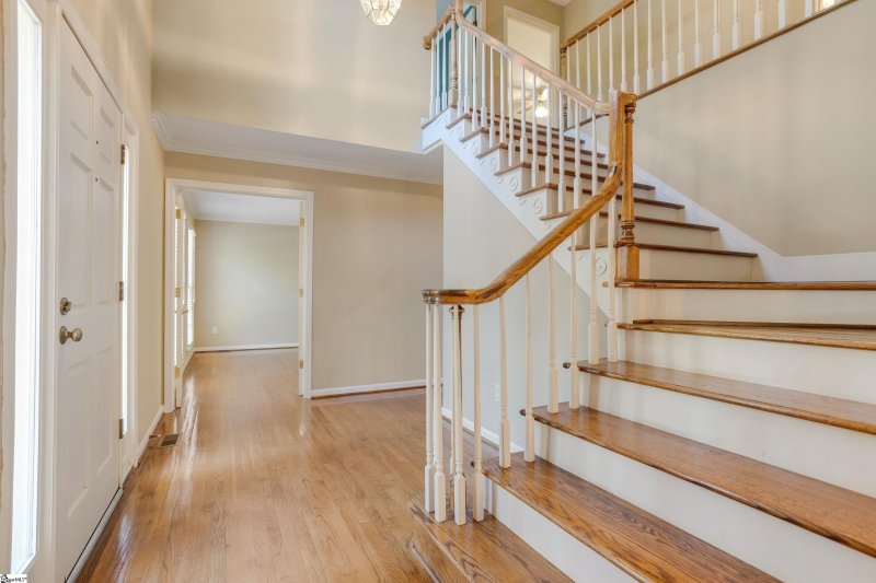 Property image 2 at 17 Linkside Lane, Taylors, SC 29687