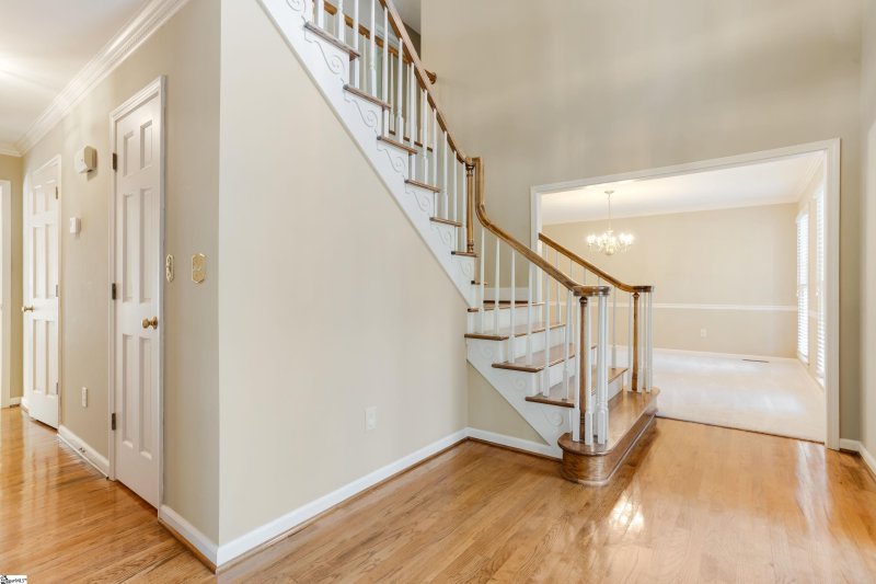 Property image 3 at 17 Linkside Lane, Taylors, SC 29687