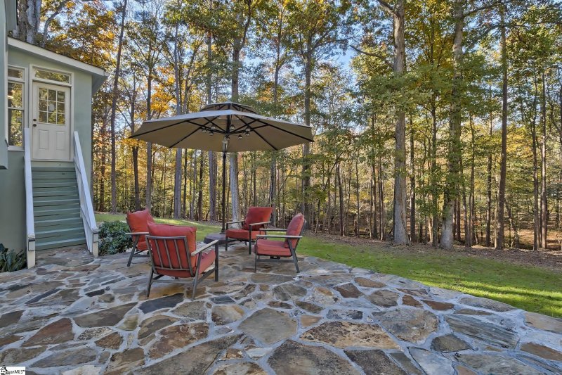 Property image 3 at 1910 Shadowood Court, Spartanburg, SC 29301-5649