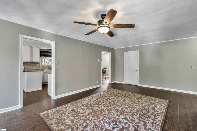 Property image 4 at 108 Riverview Drive, Greenville, SC 29611