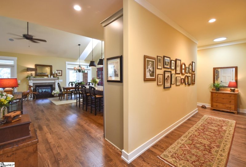 Property image 3 at 5 Trails Edge Court, Greenville, SC 29617