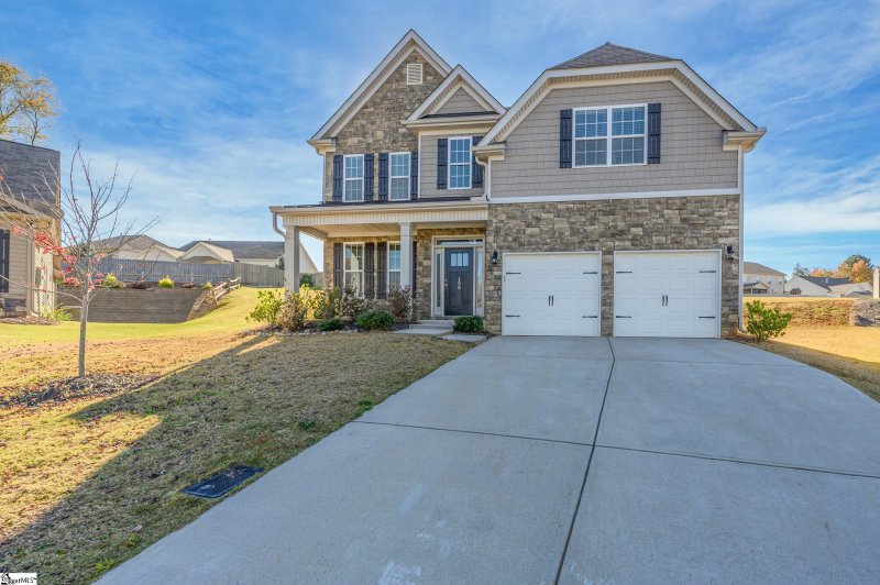 Property image 3 at 108 Dahlia Lane, Easley, SC 29642