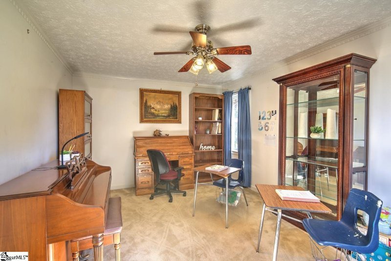 Property image 5 at 105 Chestnut Drive, Easley, SC 29642