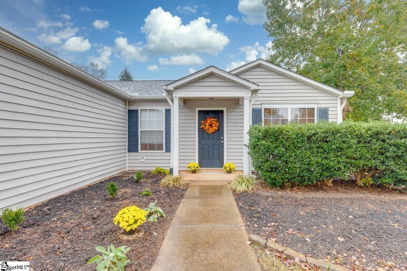 Property image 4 at 7 Glassglenn Drive, Simpsonville, SC 29681