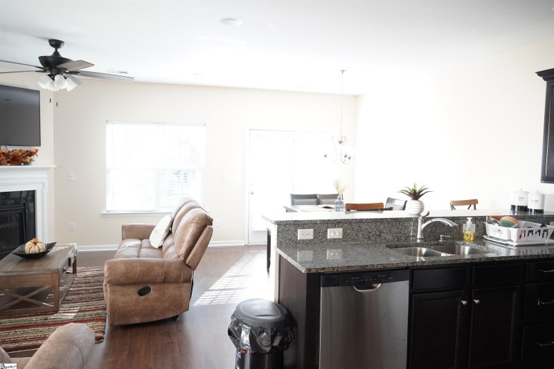 Property image 5 at 128 Dunnsmore Drive, Inman, SC 29349