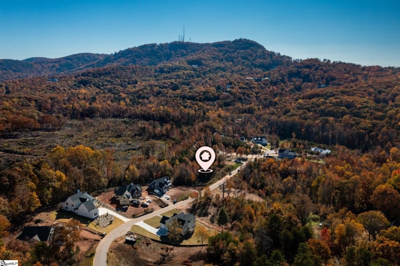 Property image 4 at 111 Pinelands Place, Travelers Rest, SC 29690