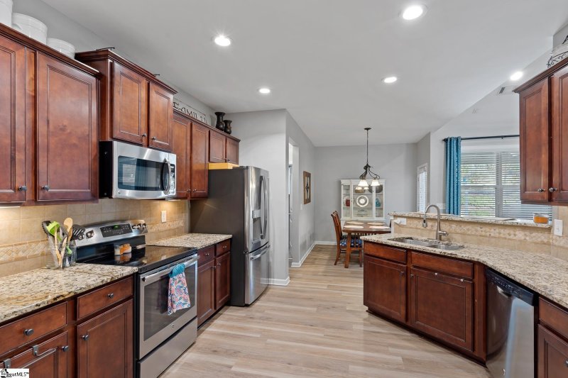 Property image 5 at 155 Waltzing vine Lane, Williamston, SC 29697