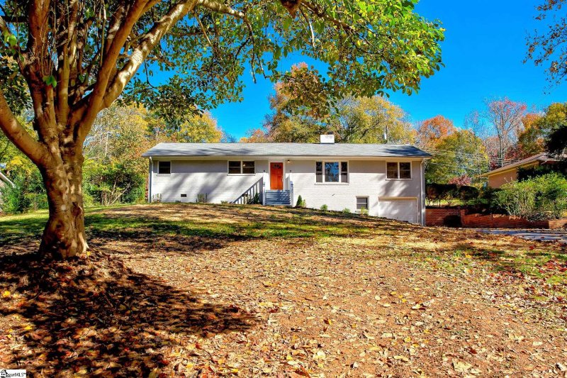 Property image 2 at 173 Saratoga Avenue, Spartanburg, SC 29302