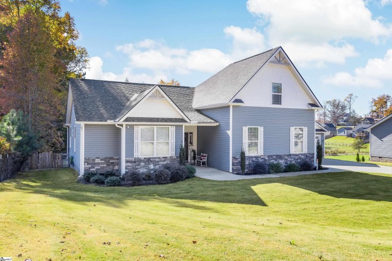 Property image 3 at 25 Jones Kelley Road, Travelers Rest, SC 29690