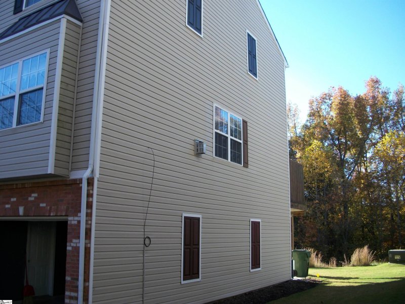 Property image 2 at 408 Woodbark Court, Mauldin, SC 29662