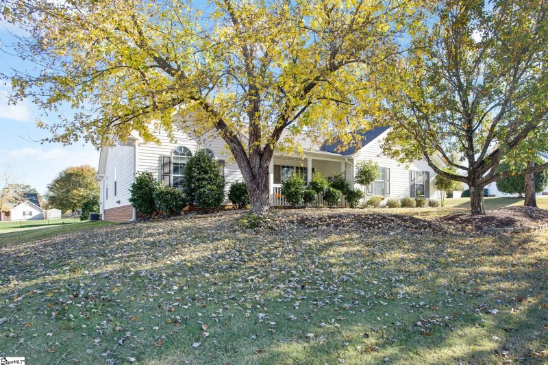 Property image 3 at 200 Cornelson Drive, Greer, SC 29651