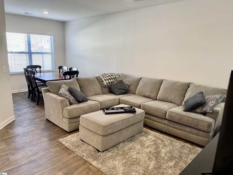 Property image 4 at 102 Southridge Court, Easley, SC 29642