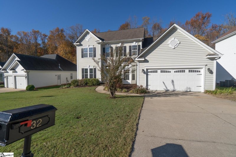 Property image 2 at 32 Willow Oak Court, Simpsonville, SC 29681