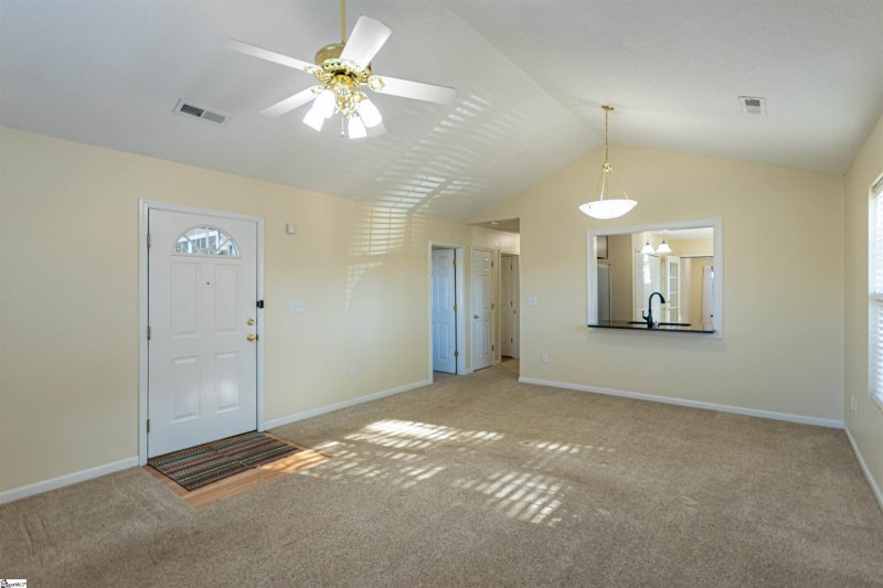 Property image 3 at 300 RIVERSIDE TOWNE Circle, Greer, SC 29650