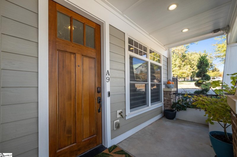 Property image 3 at 100 S Hudson Street, Greenville, SC 29601