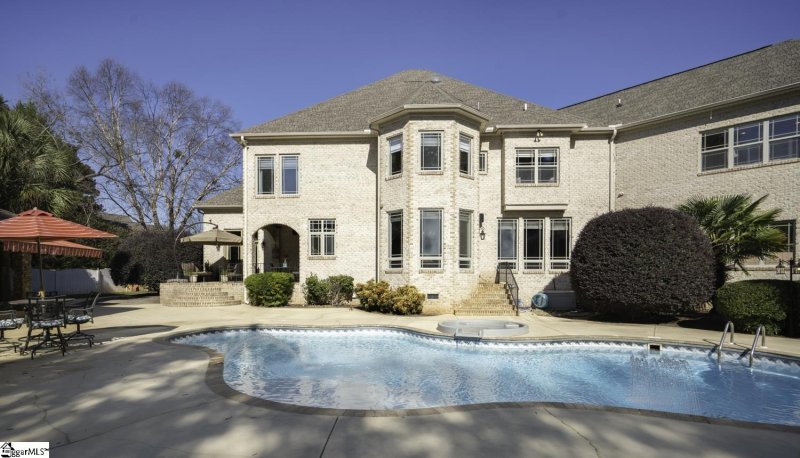 Property image 3 at 6 Charlestonplace Court, Greenville, SC 29615