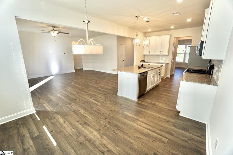 Property image 4 at 413 Marietta Lane, Duncan, SC 29334